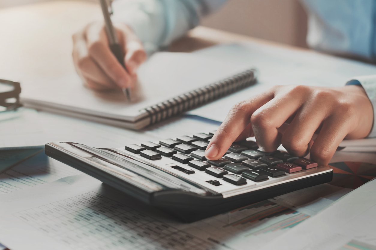 7 Helpful Tips for Tracking Spending Habits That Actually Work!