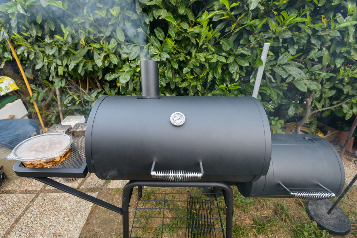 St. Louis Style Ribs on a Smoker: Step-by-Step Texas Method